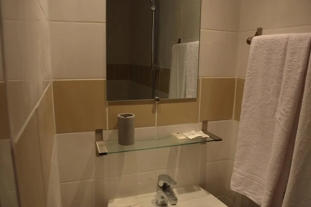 פריז Hotel Saint Georges